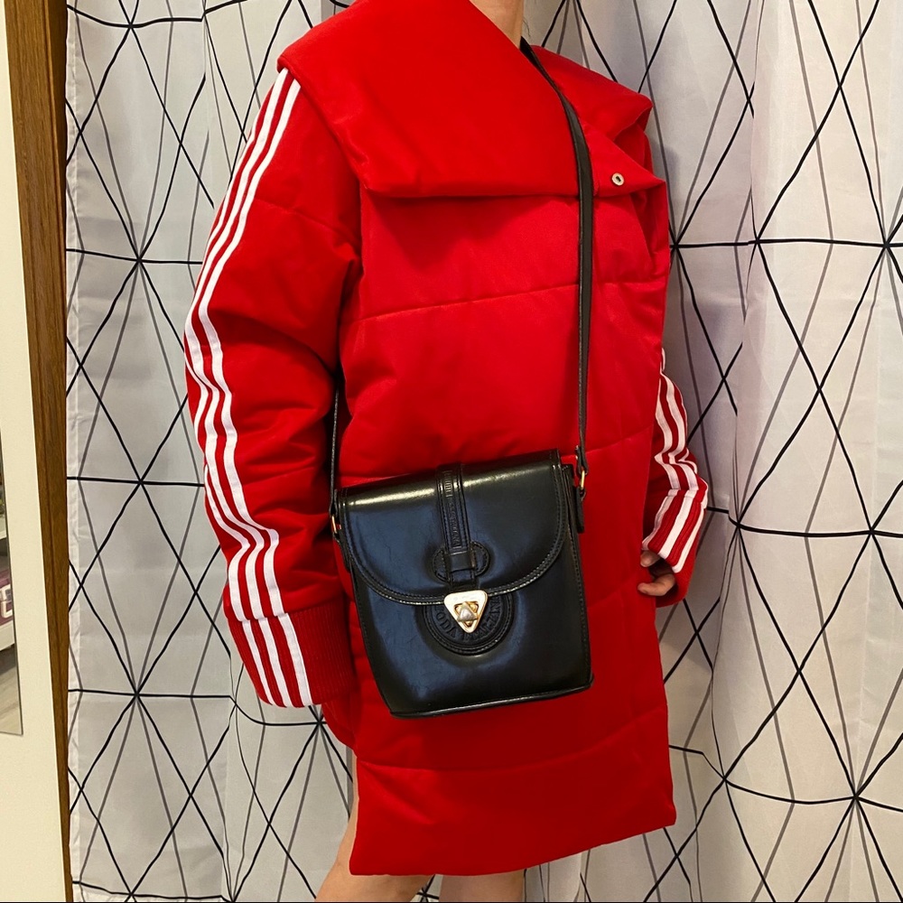 Vintage black bag